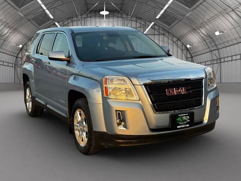 Used 2015 GMC Terrain SLE w/ LPO, Protection Package image 1