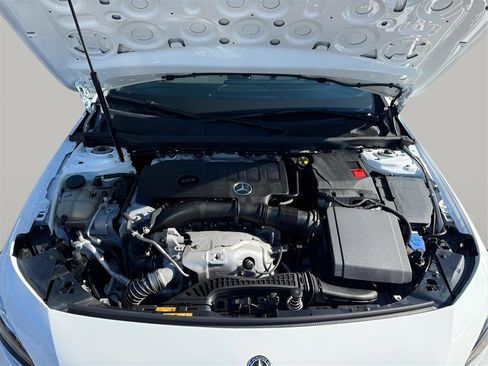 Used 2019 Mercedes-Benz A 220 image 10