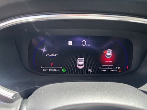 Used 2023 Acura MDX FWD w/ Technology Package image 2