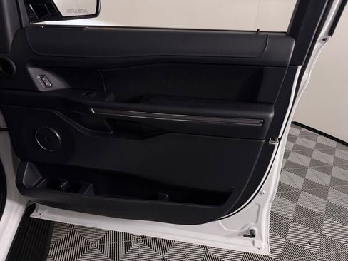 Used 2024 Ford Expedition Max XL image 35