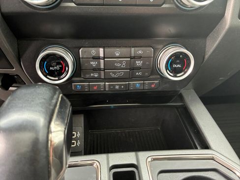 Used 2019 Ford F150 Raptor w/ Equipment Group 802A Luxury AWD/4WD image 11