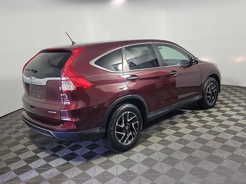 Used 2016 Honda CR-V SE image 4