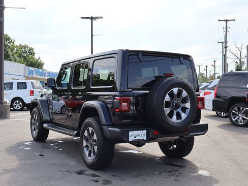 Used 2023 Jeep Wrangler Unlimited Sahara w/ LED Lighting Group AWD/4WD image 5