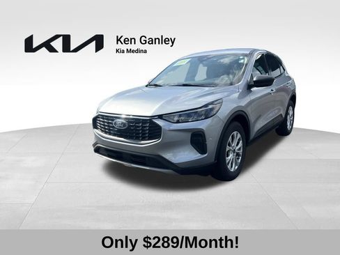 Used 2023 Ford Escape Active AWD/4WD image 1