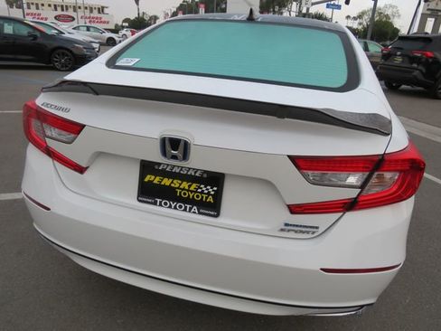 Used 2022 Honda Accord Sport image 12