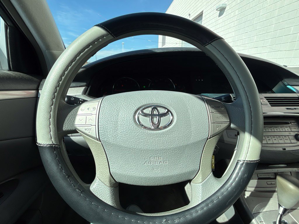 Used 2006 Toyota Avalon XL FWD image 19