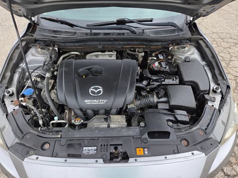 Used 2014 MAZDA MAZDA3 i Grand Touring FWD image 23