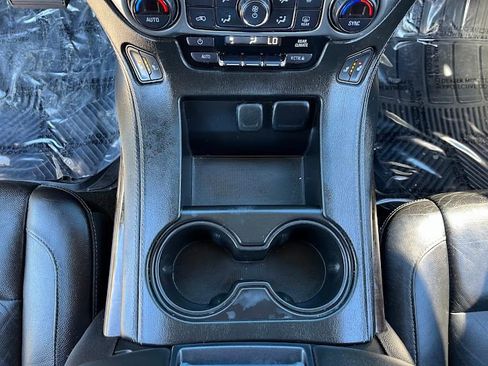 Used 2017 Chevrolet Tahoe LT image 19