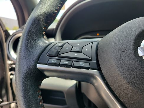 Certified 2020 Nissan Kicks SR w/ SR Premium Package FWD image 24