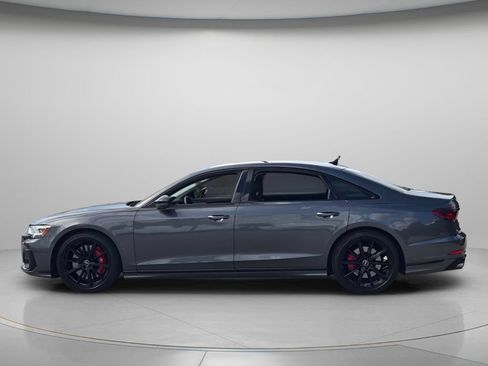 Used 2023 Audi S8 w/ S8 Comfort Plus Package AWD/4WD image 3