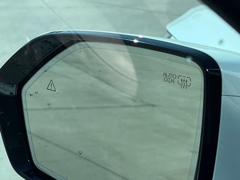 Used 2024 Hyundai Palisade Calligraphy FWD image 9
