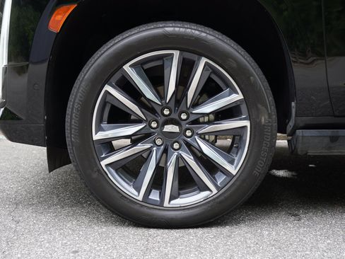 Used 2023 Cadillac Escalade Sport w/ Touring Package AWD/4WD image 12