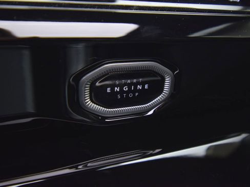 New 2026 Jeep Grand Cherokee L Limited image 24