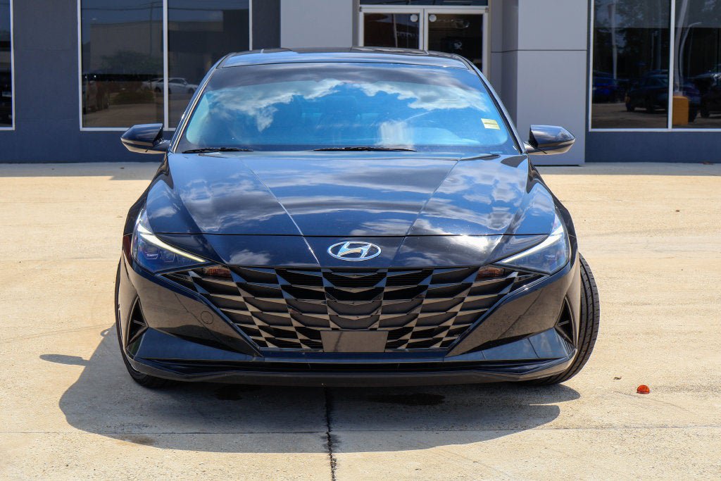 Used 2023 Hyundai Elantra Limited FWD image 23