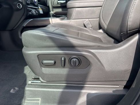 Used 2021 GMC Sierra 1500 SLT AWD/4WD image 13