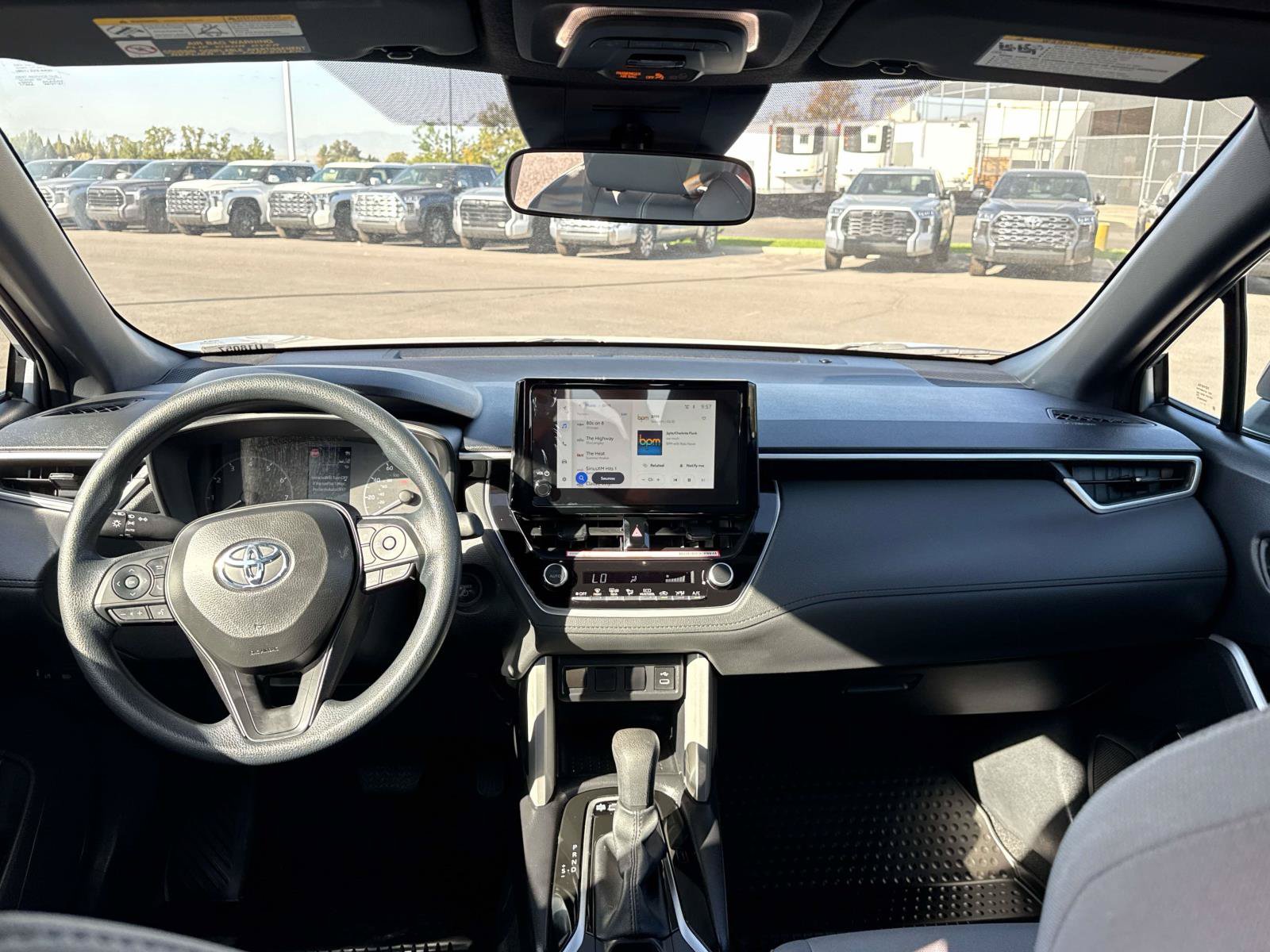 Used 2025 Toyota Corolla Cross AWD Hybrid image 14