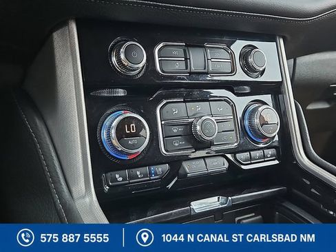 Used 2024 GMC Yukon Denali RWD image 17