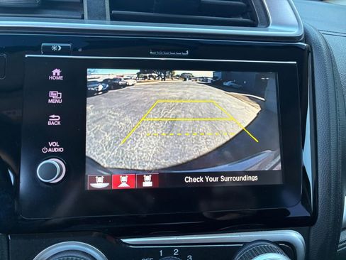 Used 2018 Honda Fit Sport image 8