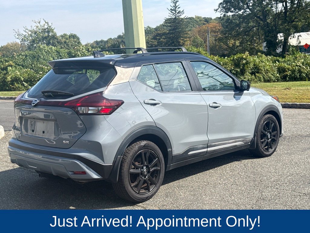 Used 2021 Nissan Kicks SR w/ SR Premium Package FWD image 7