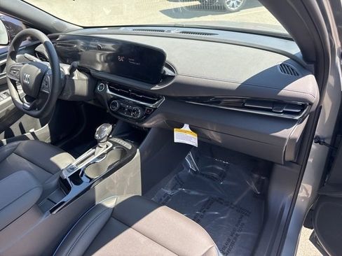 New 2025 Buick Envista Sport Touring w/ Convenience II Package image 24