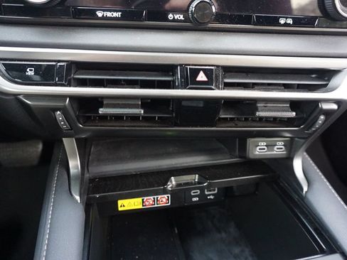 Used 2023 Lexus RX 350 Premium Plus w/ Cold Area Package FWD image 15