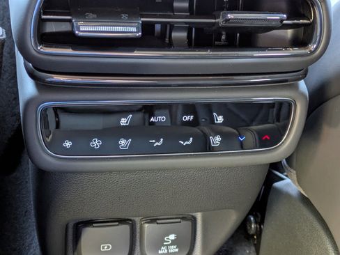 New 2026 Genesis GV80 3.5T Prestige image 15