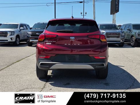 Used 2025 Buick Encore GX Preferred FWD image 3