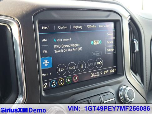 Used 2021 GMC Sierra 2500 AT4 w/ AT4 Preferred Package image 27