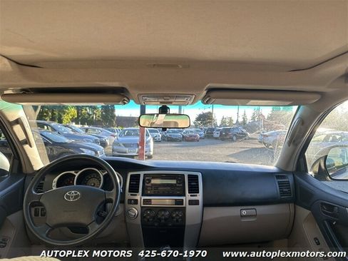 Used 2004 Toyota 4Runner SR5 image 16