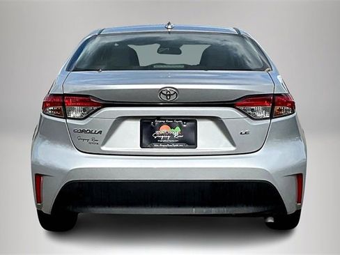 Used 2024 Toyota Corolla LE image 6