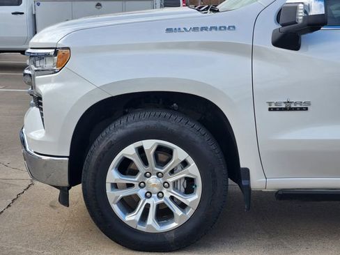 Used 2024 Chevrolet Silverado 1500 LTZ image 9