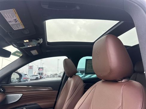 Used 2023 Maserati Grecale GT image 27