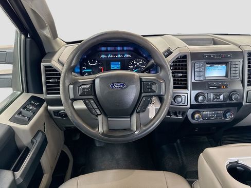 Used 2022 Ford F250 XL w/ Power Equipment Group AWD/4WD image 22