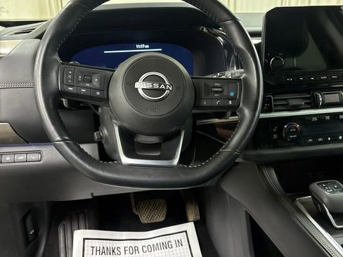 Used 2025 Nissan Pathfinder Platinum w/ Cargo Package FWD image 13