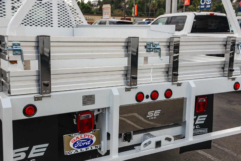 New 2025 Ford F550 2WD Regular Cab Super Duty image 8