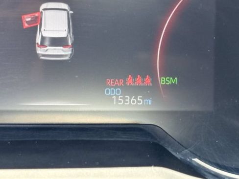 Used 2025 Toyota RAV4 XLE Premium FWD image 30