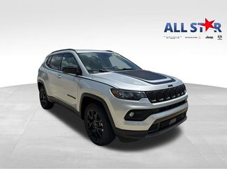 New 2026 Jeep Compass Latitude AWD/4WD 360° Tour