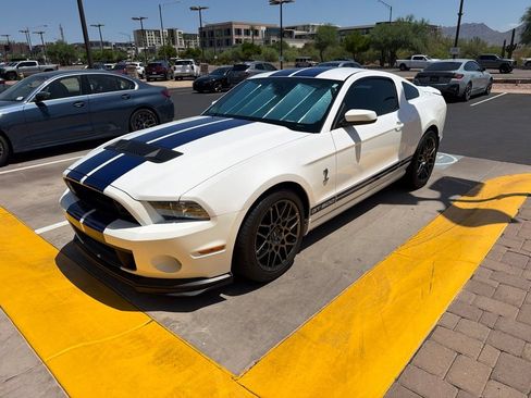 Used 2013 Ford Mustang Shelby GT500 RWD image 2