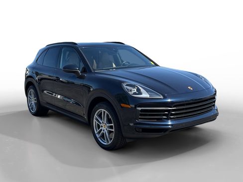 Used 2021 Porsche Cayenne AWD/4WD image 7