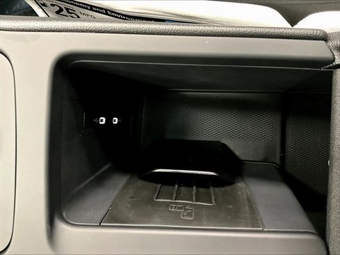 New 2026 Volkswagen Tiguan SE R-Line image 23