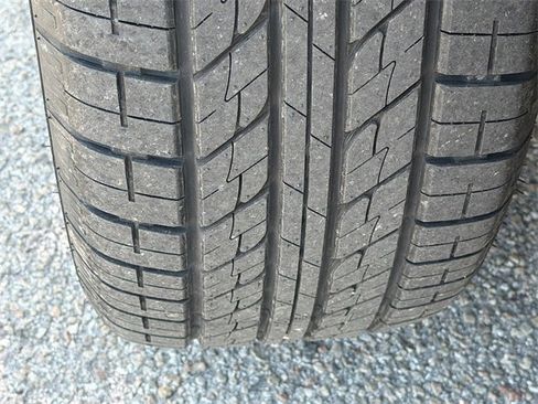 Used 2020 RAM 1500 Limited image 43