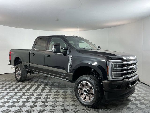 Used 2025 Ford F350 King Ranch AWD/4WD image 3