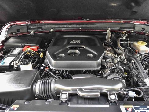 Used 2022 Jeep Wrangler Rubicon image 24