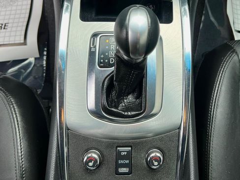 Used 2014 INFINITI Q60 AWD Coupe w/ Premium Package image 24