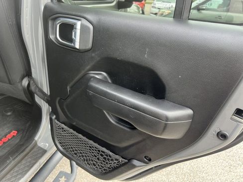 Used 2021 Jeep Wrangler Unlimited Sport image 24