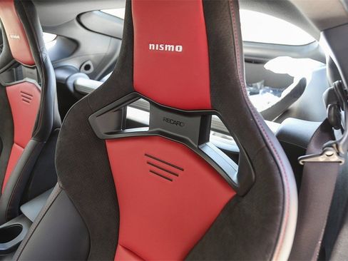 New 2024 Nissan Z NISMO w/ Floor Mat Package image 24