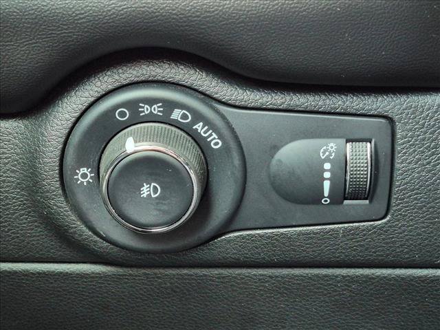 Used 2022 Dodge Durango GT AWD/4WD image 14