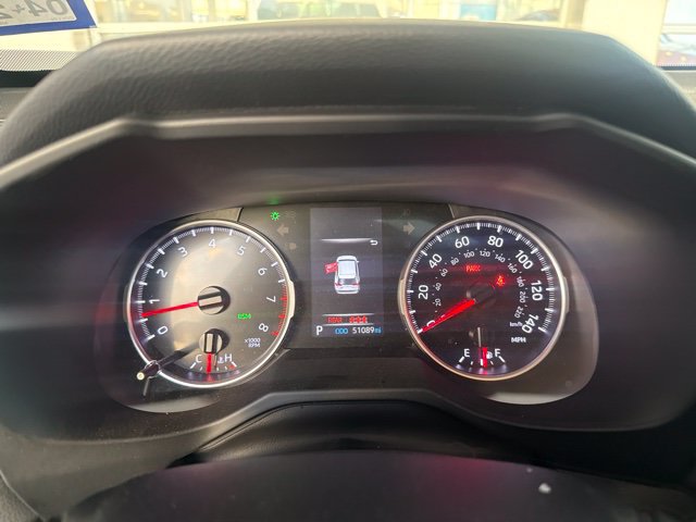 Used 2021 Toyota RAV4 XLE Premium FWD image 7