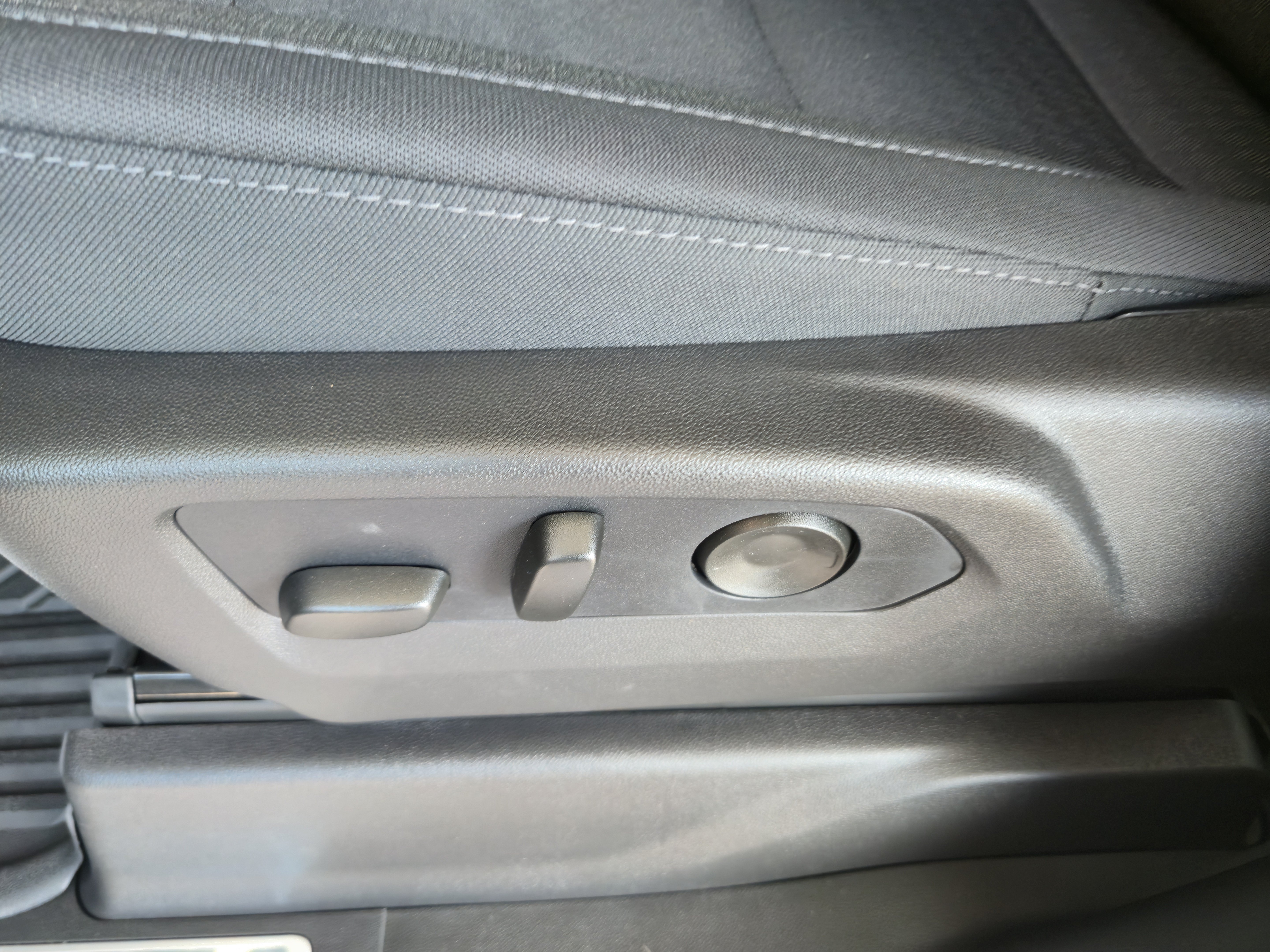 New 2026 Chevrolet Silverado 1500 RST AWD/4WD image 19