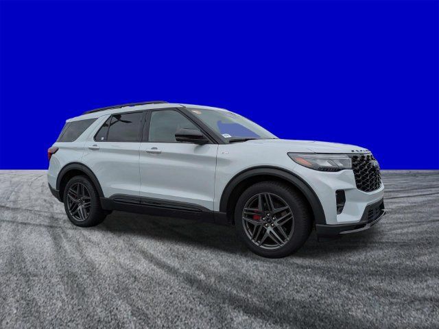 Used 2026 Ford Explorer ST-Line w/ ST-Line Street Pack RWD image 2